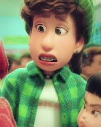 Miriam and Tyler Kissing