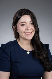 Bethany Farmer's Instagram, Twitter & Facebook