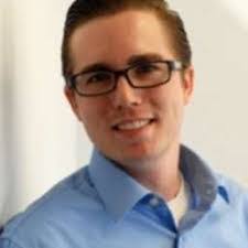 Dustin Brewer's Instagram, Twitter & Facebook