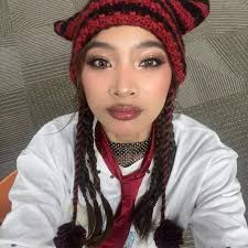 Mikha the strawberry 😆