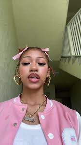 tinastarr (@userho3slut4bucks)’s videos with Think U The Shit (Fart)