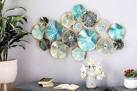 Shop by brand shop by price deco 79. Deco 79 Metal Wall Decor Best Wall Decor On Amazon Popsugar Home Uk Photo 17
