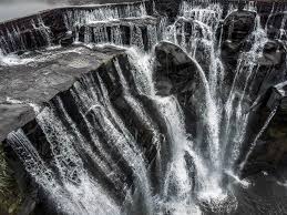 Follow little niagara falls rd until you come to the cascade. Shifen Waterfall Discover Taiwan S Little Niagara Falls Alexis Jetsets Travel Blog Alexis Jetsets Travel Blog