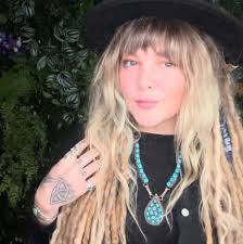 Richard Mancha's Instagram, Twitter & Facebook