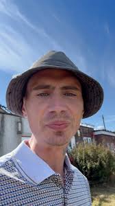 @everyone , huge thankyou to Donna Taxi Edwards working down the river with  a couple of the local kids. Legends !! , Huge shoutout to Aaron Collette  Crofts Collette pulled up and asked for litter ...