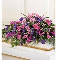 Bunga untuk baton rouge menawarkan sama hari bunga penghantaran untuk baton rouge pada kadar yang sangat rendah. Pink And Purple Coffin Spray Casket Flowers Funeral Flowers Funeral Flower Arrangements