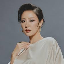 Thấy ảnh hơi mờ mờ...mờ trong tim 🫣 ______ Fashion Director: Freddy Nguyen  Dress by NTK Nguyễn Tiến Truyển Stylist: Nguyễn Thiên Makeup&Hair by Ruan  Dang