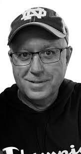 Travis Munn's Instagram, Twitter & Facebook