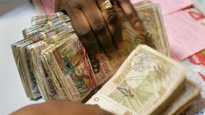 Le convertisseur euro/franc cfa (bceao) est fourni à titre d'information. Franc Cfa 6 La Monnaie Commune Est Elle Un Frein Au Developpement Afrique Dw 02 04 2019