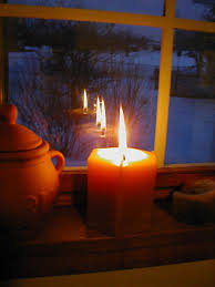 Irish Christmas Traditions How To Have An Irish Christmas Celtic Christmas Christmas In Ireland Irish Christmas Traditions