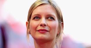 Rachel Riley apologises over 'misunderstandings' after Channel 4 urged to  sack presenter following 'Islamophobic' remarks : r/unitedkingdom