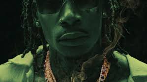 √ Biografia di Wiz Khalifa