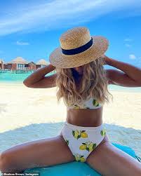 But you felt something towards envy lately. Freedomroo Love Island S Montana Brown Poses In A Lemon Print Bikini As She Shares Envy Inducing Holiday Snaps Australiannewsreview