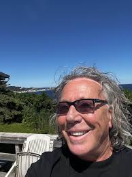 Aujourd'hui est l'anniversaire de notre chanteur lead de Dr Soul. Bonne  fête Jean Claude Béliveau!