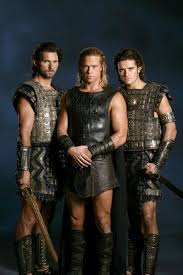 Historický americký velkofilm na motivy klasické řecké iliady, který režíroval wolfgang petersen. The Troy Men Eric Bana Brad Pitt Orlando Bloom The Only Reason I Watch This Movie Brad Pitt Eric Bana Movie Stars
