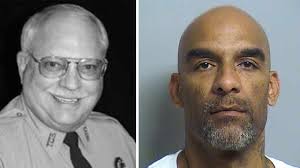 Politieman schiet ongewapende verdachte 'per ongeluk' dood [VIDEO]