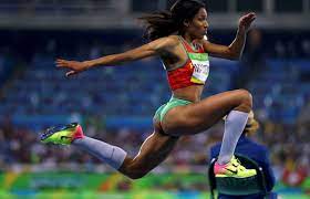 Patrícia mamona contribuiu com uma vitória para que o sporting conquistasse a taça dos clubes campeões europeus de pista em atletismo. Patricia Mamona Pina Se Muito Na Aldeia Olimpica O Homem Invisivel