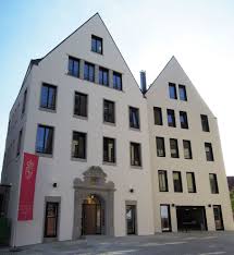Duales studium bei der fürstlich castell'schen bank noch nicht ganz vorstellen? Privatbank Niederlassung Ulm Furstlich Castell Sche Bank