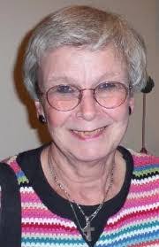 Elyse Russell's Instagram, Twitter & Facebook