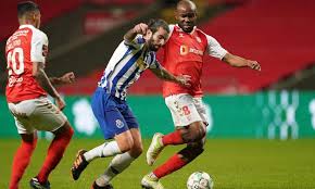 Espaço dedicado a expor todas as actividades. Video Assistente Pediu Desculpa Por Fora De Jogo No Sp Braga Fc Porto Maisfutebol