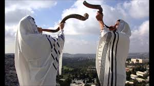 Shofar Blowing - Sound with Pictures - YouTube