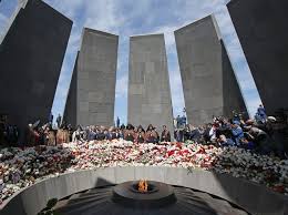 Como parte de la llamada solución al problema armenio, las tropas otomanas condujeron a cientos de miles de armenios en interminables marchas del hambre hacia. Turquia Y El Reconocimiento Del Genocidio Armenio Politica Exterior