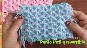 Un punto que forma verdadero tejido de encaje en dos agujas o palillos: Punto Facil Y Reversible Para Colchitas De Bebe Tejido A Crochet Tejiendo Peru Youtube
