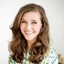 Kasi Hill's Instagram, Twitter & Facebook