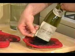 Want To Know How To Remove Labels From Bottles If You Want To Know How To Remove Sticker Residue Then Fol Remove Wine Bottle Labels Wine Bottle Remove Labels