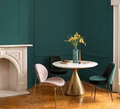 And you don't need to look far at all for your next dose of interiors inspiration, because the experts at dulux have revealed their colour of the year for 2019. Dulux Paints Presents Rich Greens As 2019 Colours Of The Year Canadian Interiors