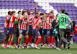 What do you think of the new atlético home kit? Atletico Madrid Lifts Trophy In Spanish La Liga 1st Time In 7 Years Daily Sabah