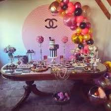 This glitzy theme is also ideal for an award's night or movie night party when you want to get the gang together for an evening of fun. Fashion Party Ideas Catch My Party