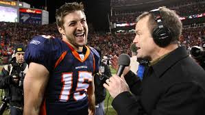 Submitted 2 years ago by stretard. Twitter Got 100x More Hilarious The Moment Tim Tebow S Reported Return Was Announced Article Bardown