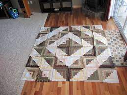 Log cabin is one of my favorite blocks. Simple Machine Quilting For A Log Cabin Quilt Quiltingboard Forums