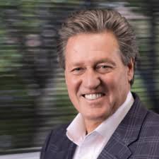 Tim Murnane Receives NAIOP Minnesota's 2023 President's Award