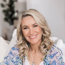 Denise Duffield-Thomas (@denisedt) • Threads, Say more