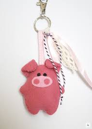Epingle Sur Piggy