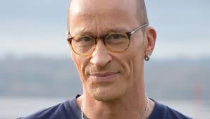 Le jeune éditeur Alan Le Cloarec publie "Pour l'Emsav" sur le mouvement  breton