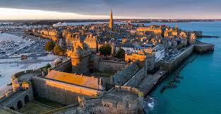 Saint Malo Bretagne France 2044x1054 City Pictures St Malo Bretagne