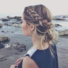 Cute And Easy Beach Hairstyles For The Summer Society19 Medium Hair Styles Easy Hairstyles Hair Styles