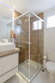 Decoracao De Banheiro 100 Ideias Para Deixar O Comodo Elegante Inspiracao Casa Decoracao Banheiro Banheiros De Apartamento Pequeno E Design De Interiores