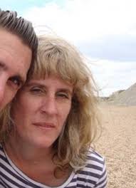 Photographer sets up dating portrait firm