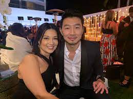 She is also the wife of canadian actor simu lui. Simu Liu åˆ˜æ€æ…• On Twitter Smiling Nervously Because The Woman I Am Sitting Next To Is Swifter Than A Coursing River More Forceful Than A Great Typhoon And Stronger Than A Raging