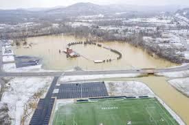 Growing up in towson maryland, he literally could see the maryland & pennsylvania tracks from his living room window. The News Journal Update Cumberland River Now At 32 34 Feet In Williamsburg The News Journal