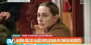Es cientista político de la universidad católica de chile; La Declaracion Publica De La Municipalidad De Penalolen Que Hunde A Javiera Diaz De Valdes Tras