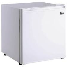 Not as much refrigerator space as some others on this list. Best Buy Igloo 1 7 Cu Ft Mini Fridge White Fr100w