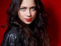 Настасья Самбурская призналась, что проще помогать животным, чем больным  детям