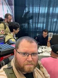 A few pics of Galaxycon Raleigh 2025 OF COLOR ျ ពលតូបិអាកភាល 물아는 FANDOM OF  SORTY Saenen ማም። CUES TO ዕ 請韓小啤管際排磨小 DANGER DANGER IN EIEN