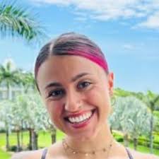 Andrea A., Spanish teacher, very sociable and empathic.