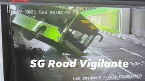 Bus collision at bus stop in bukit batok injures over 30. Wsyb1eihumibsm